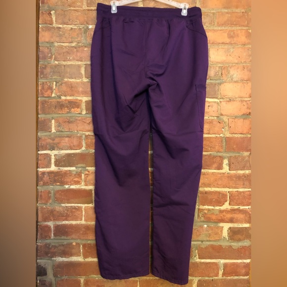 SCRUB PANTS - Picture 2 of 2